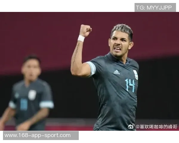 马赛后卫阿格德机场遭球迷袭击险遭扇脸事件引发关注